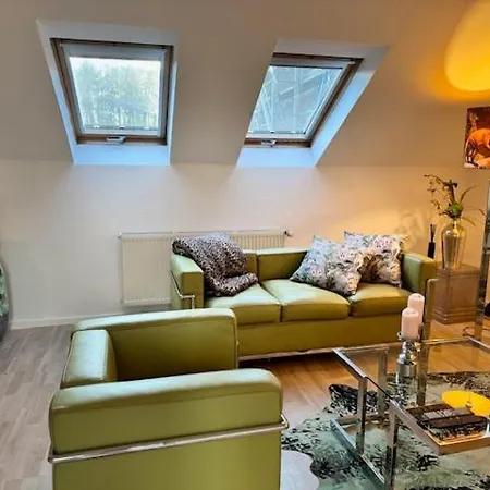 Apartamento - Gemütliches Dachgeschoss *